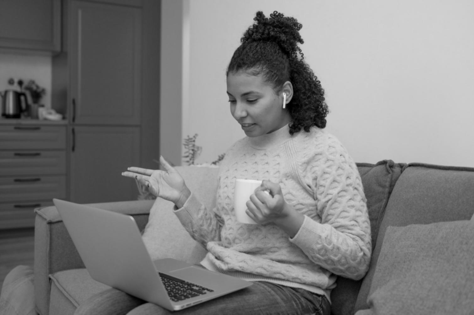 Detailansicht von Budgetkalkulationen und Diagrammen